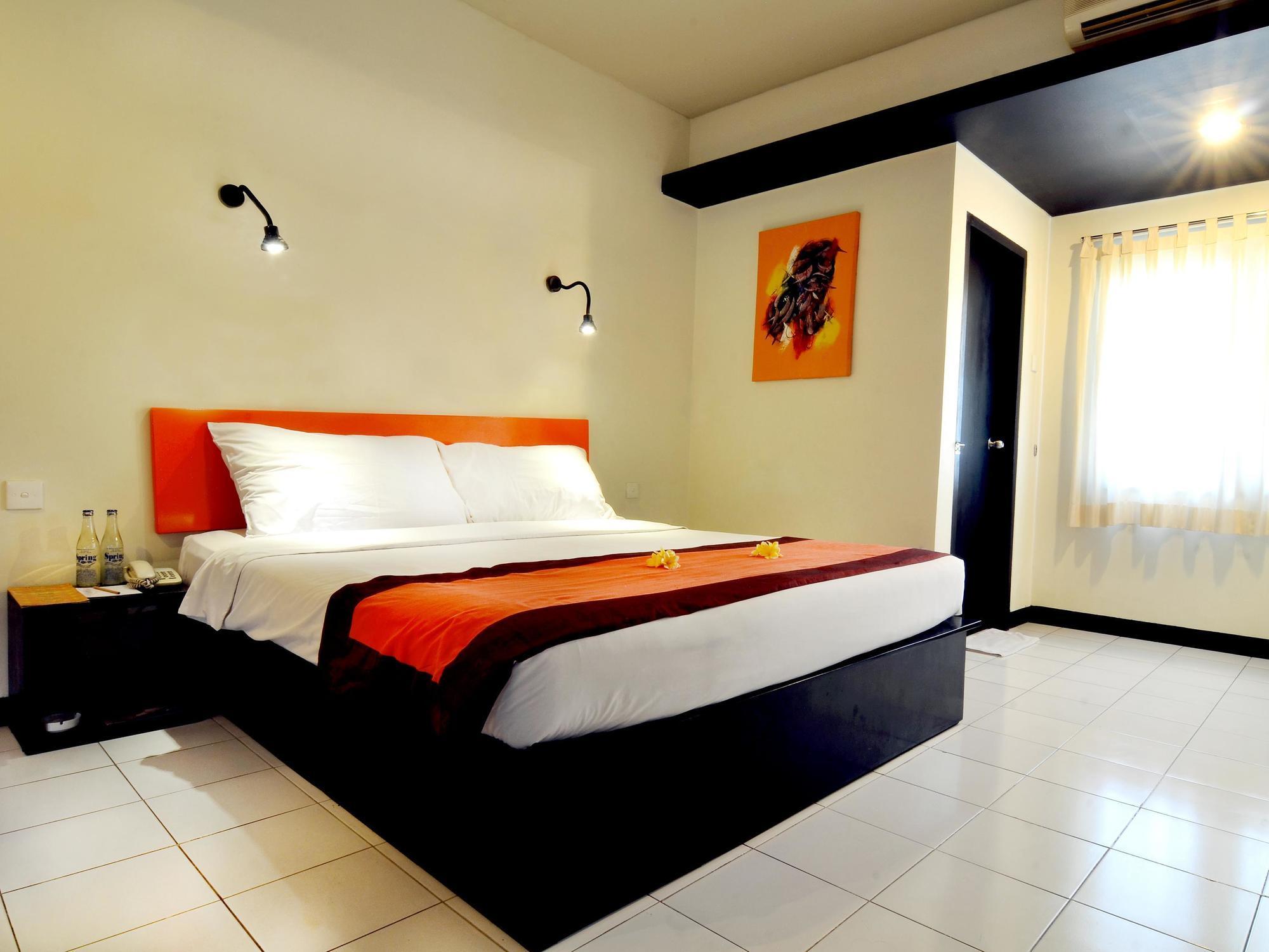 The Yani Hotel Bali Pesanggaran Екстер'єр фото