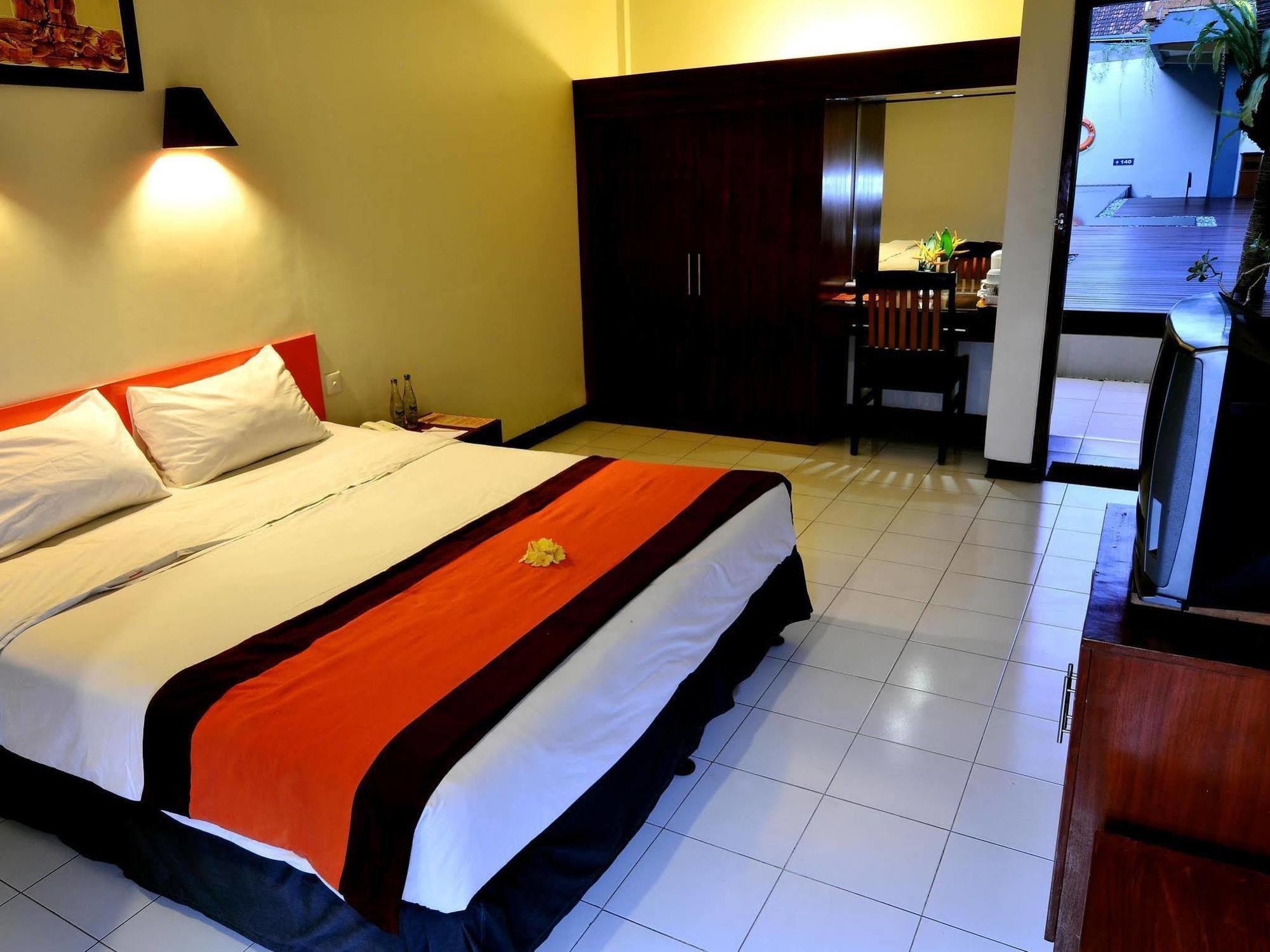 The Yani Hotel Bali Pesanggaran Екстер'єр фото