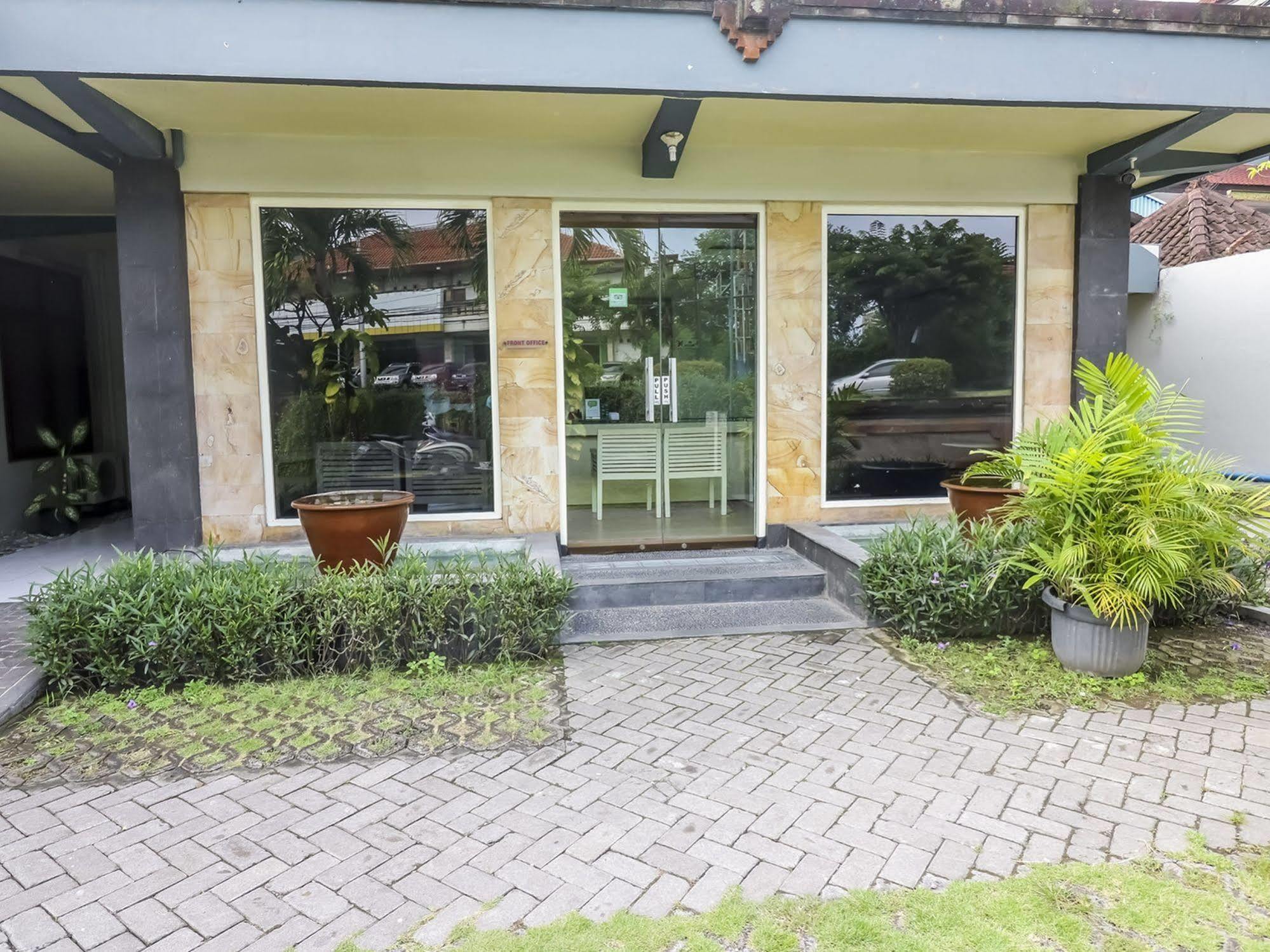 The Yani Hotel Bali Pesanggaran Екстер'єр фото