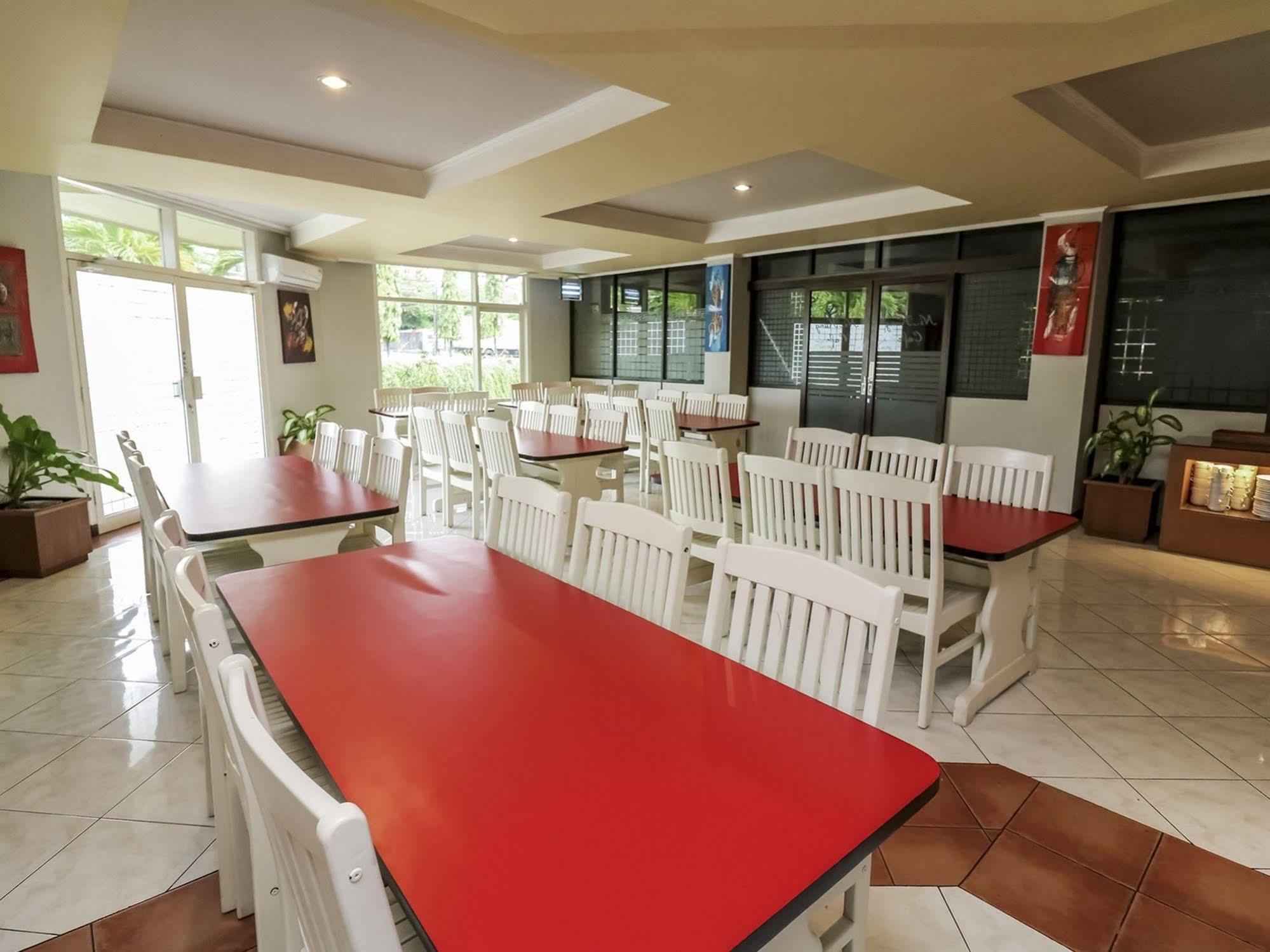 The Yani Hotel Bali Pesanggaran Екстер'єр фото